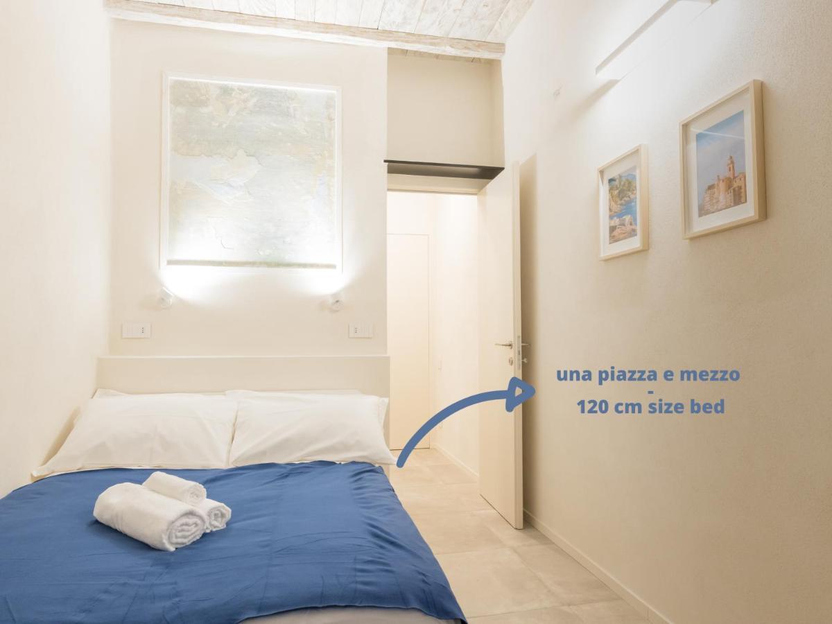 Al Caruggio Guest House เจนัว ภายนอก รูปภาพ