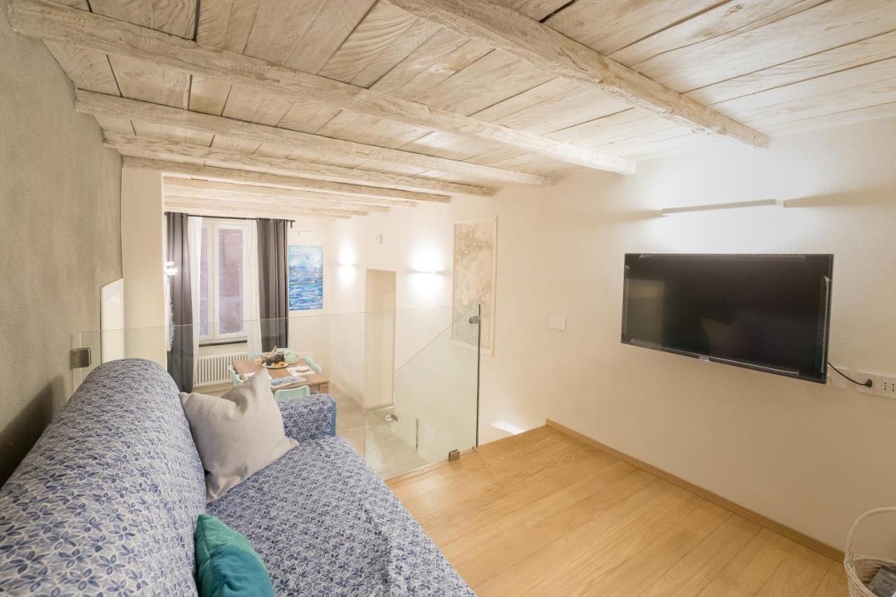 Al Caruggio Guest House เจนัว ภายนอก รูปภาพ